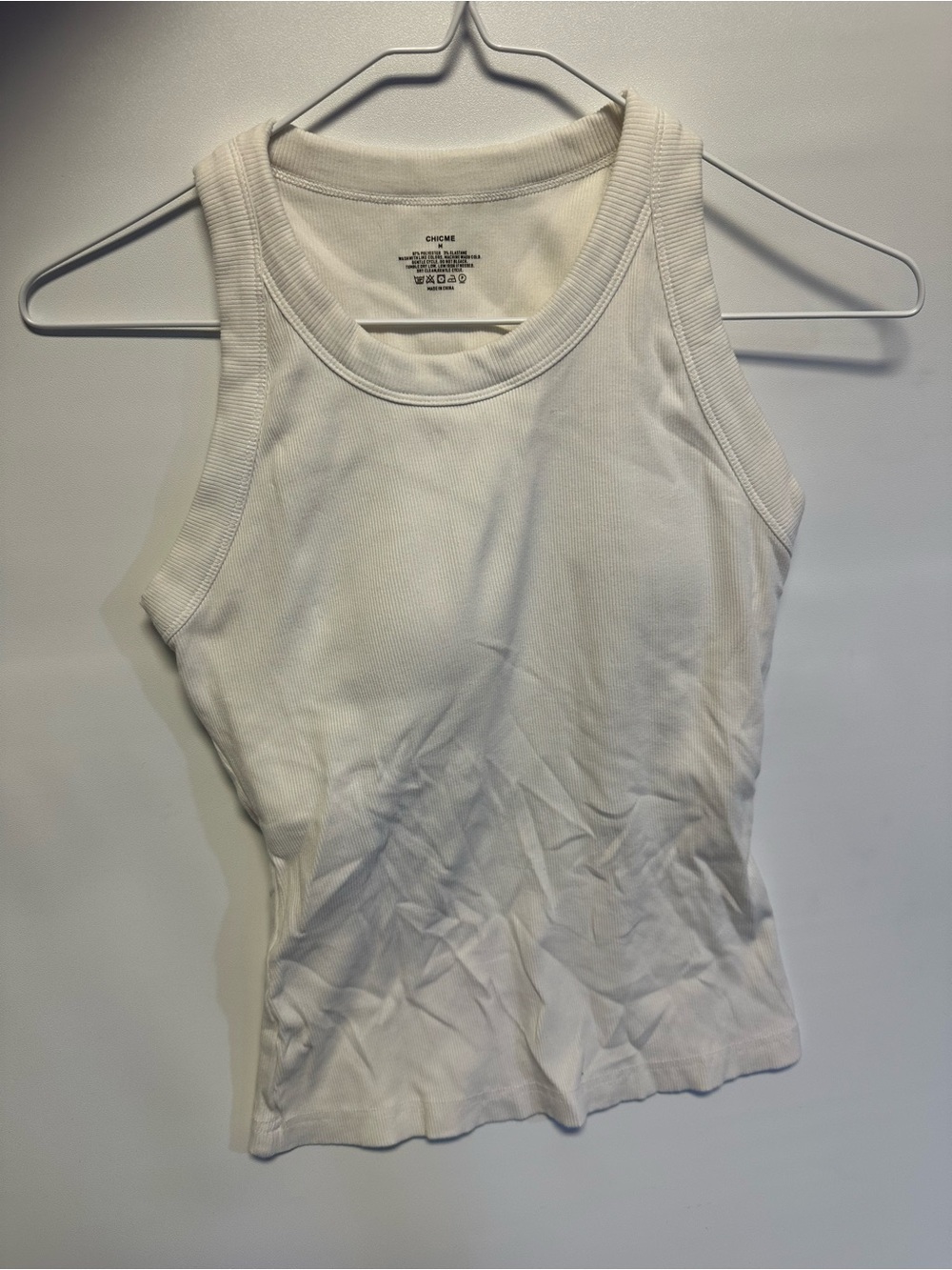 chic White Ribbed Racerback Tank Top